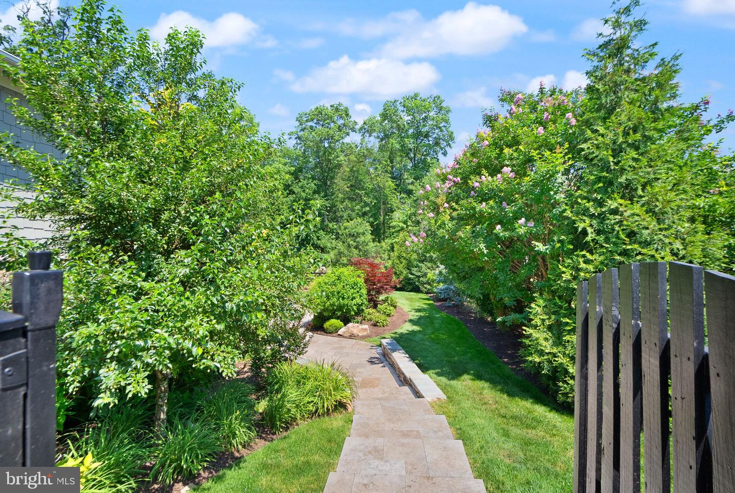 23055 WELBOURNE WALK CT, ASHBURN, Virginia 20148, 5 Bedrooms Bedrooms, ,4 BathroomsBathrooms,Residential,For sale,23055 WELBOURNE WALK CT,VALO2100746 MLS # VALO2100746