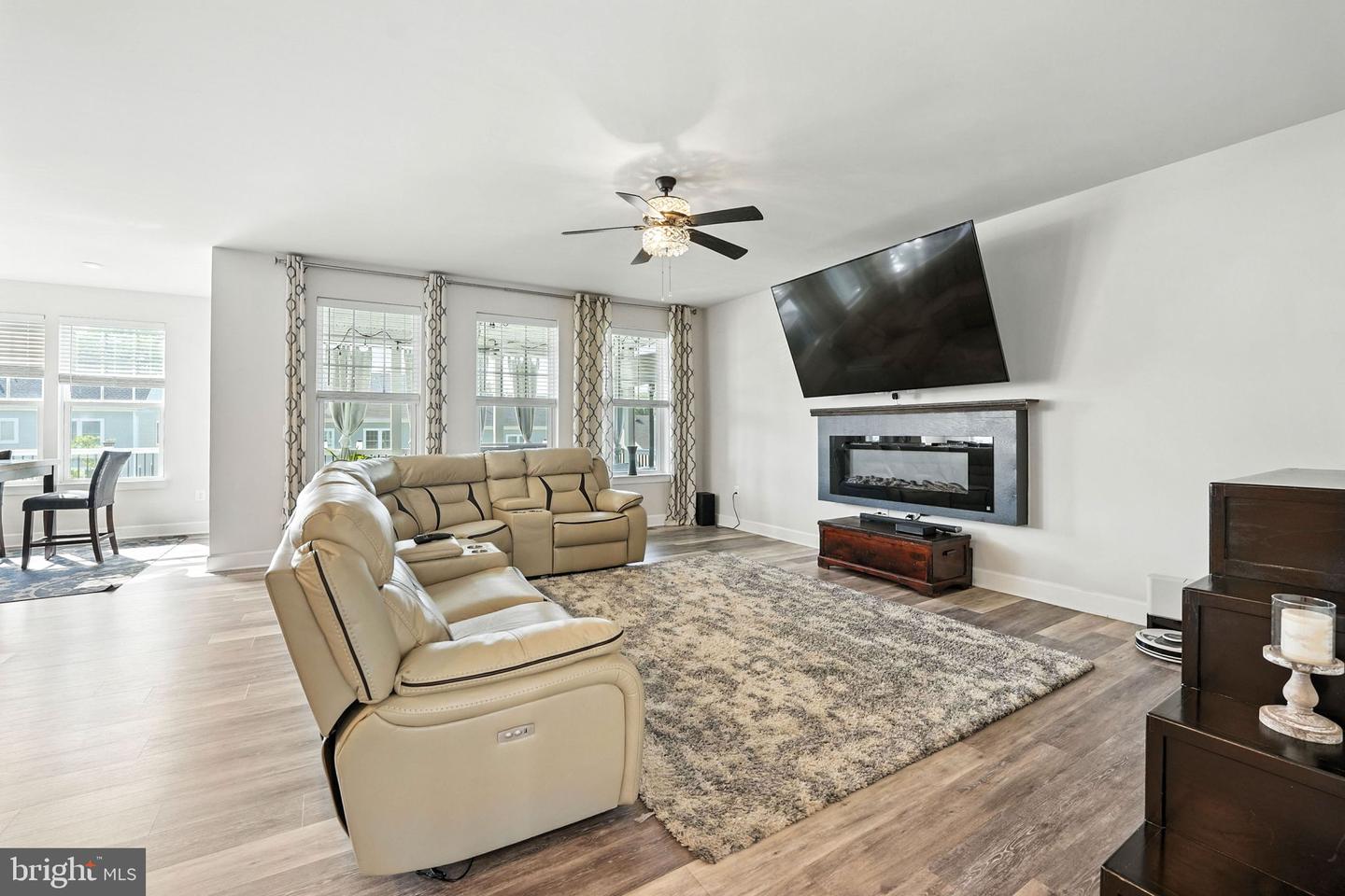 131 BOXELDER DR, STAFFORD, Virginia 22554, 5 Bedrooms Bedrooms, ,3 BathroomsBathrooms,Residential,For sale,131 BOXELDER DR,VAST2040340 MLS # VAST2040340