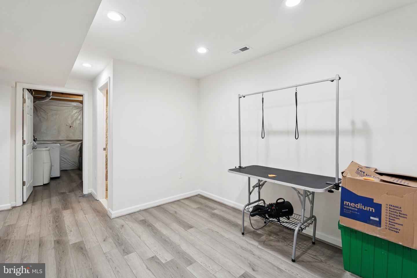 9310 TIMBERLAKE RD, FREDERICKSBURG, Virginia 22408, 3 Bedrooms Bedrooms, ,3 BathroomsBathrooms,Residential,For sale,9310 TIMBERLAKE RD,VASP2034300 MLS # VASP2034300