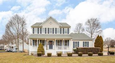 9310 TIMBERLAKE RD, FREDERICKSBURG, Virginia 22408, 3 Bedrooms Bedrooms, ,3 BathroomsBathrooms,Residential,For sale,9310 TIMBERLAKE RD,VASP2034300 MLS # VASP2034300