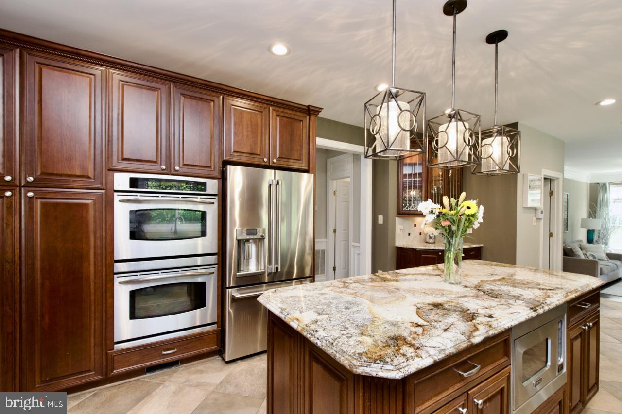 5495 ASHLEIGH RD, FAIRFAX, Virginia 22030, 4 Bedrooms Bedrooms, ,4 BathroomsBathrooms,Residential,For sale,5495 ASHLEIGH RD,VAFX2252598 MLS # VAFX2252598