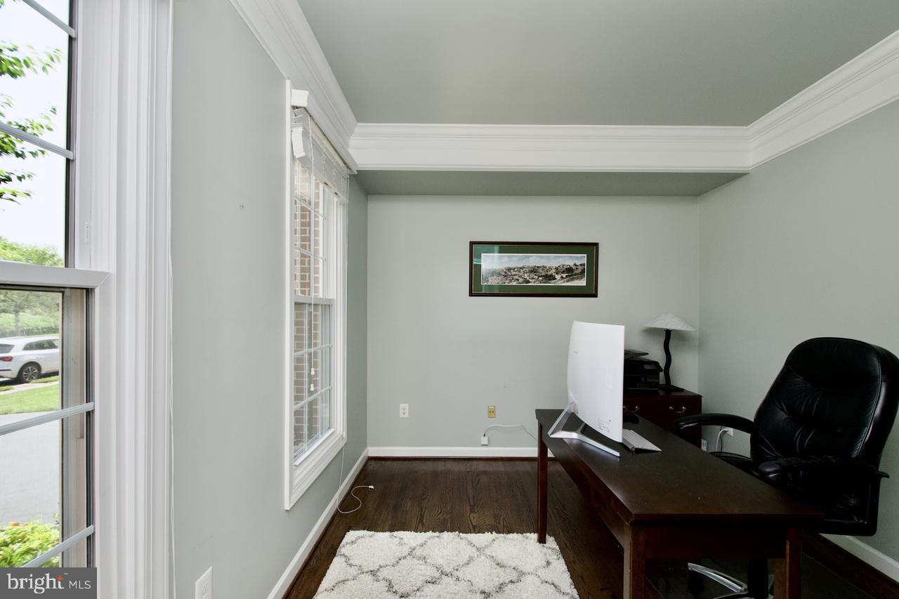 5495 ASHLEIGH RD, FAIRFAX, Virginia 22030, 4 Bedrooms Bedrooms, ,4 BathroomsBathrooms,Residential,For sale,5495 ASHLEIGH RD,VAFX2252598 MLS # VAFX2252598