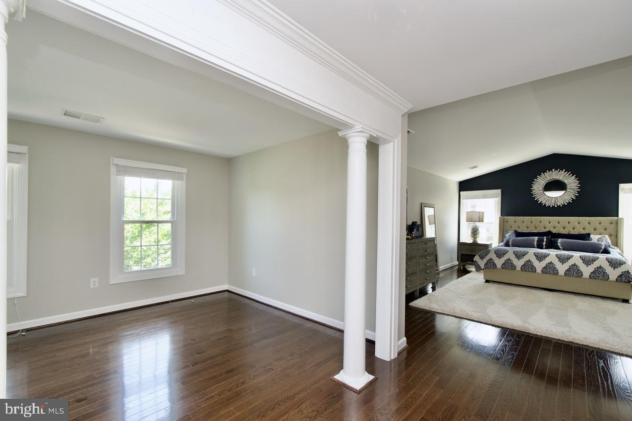 5495 ASHLEIGH RD, FAIRFAX, Virginia 22030, 4 Bedrooms Bedrooms, ,4 BathroomsBathrooms,Residential,For sale,5495 ASHLEIGH RD,VAFX2252598 MLS # VAFX2252598
