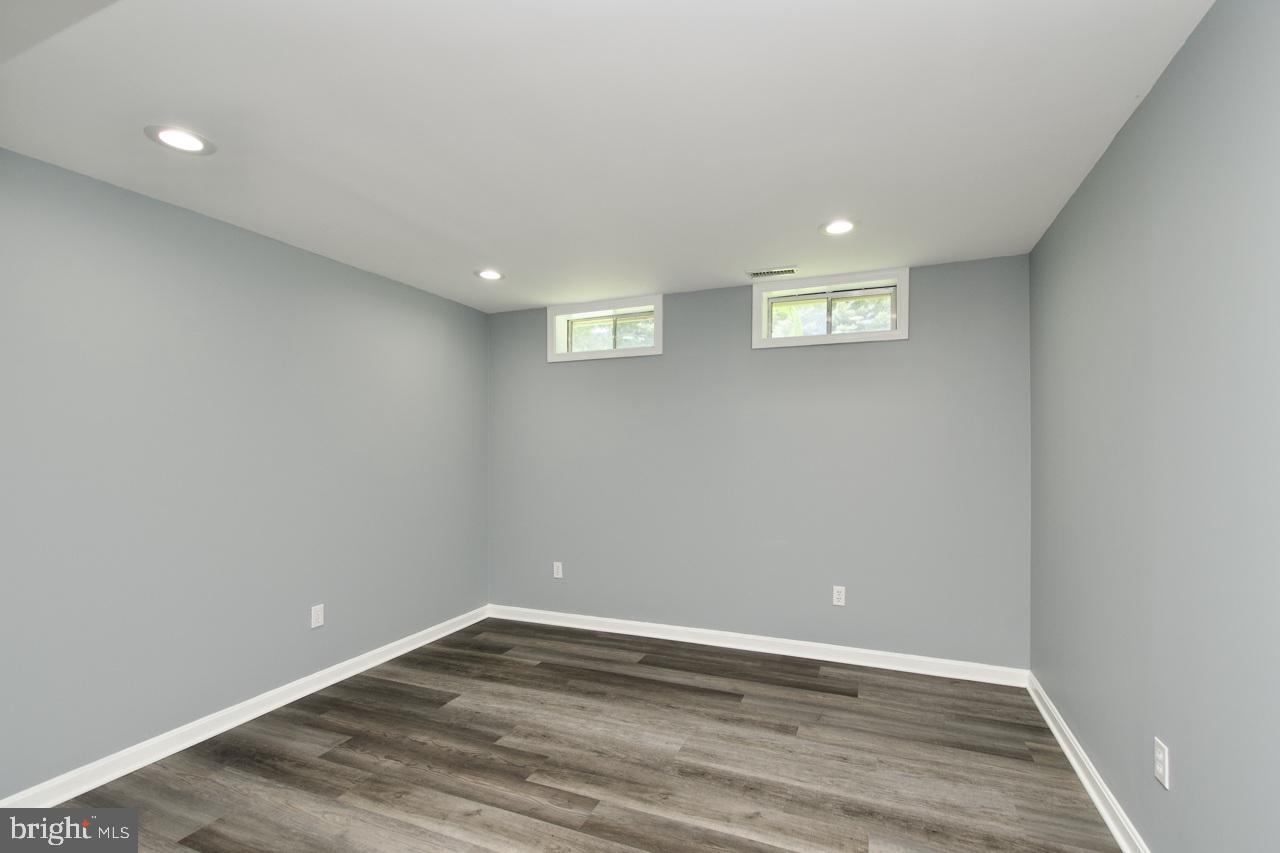 5495 ASHLEIGH RD, FAIRFAX, Virginia 22030, 4 Bedrooms Bedrooms, ,4 BathroomsBathrooms,Residential,For sale,5495 ASHLEIGH RD,VAFX2252598 MLS # VAFX2252598