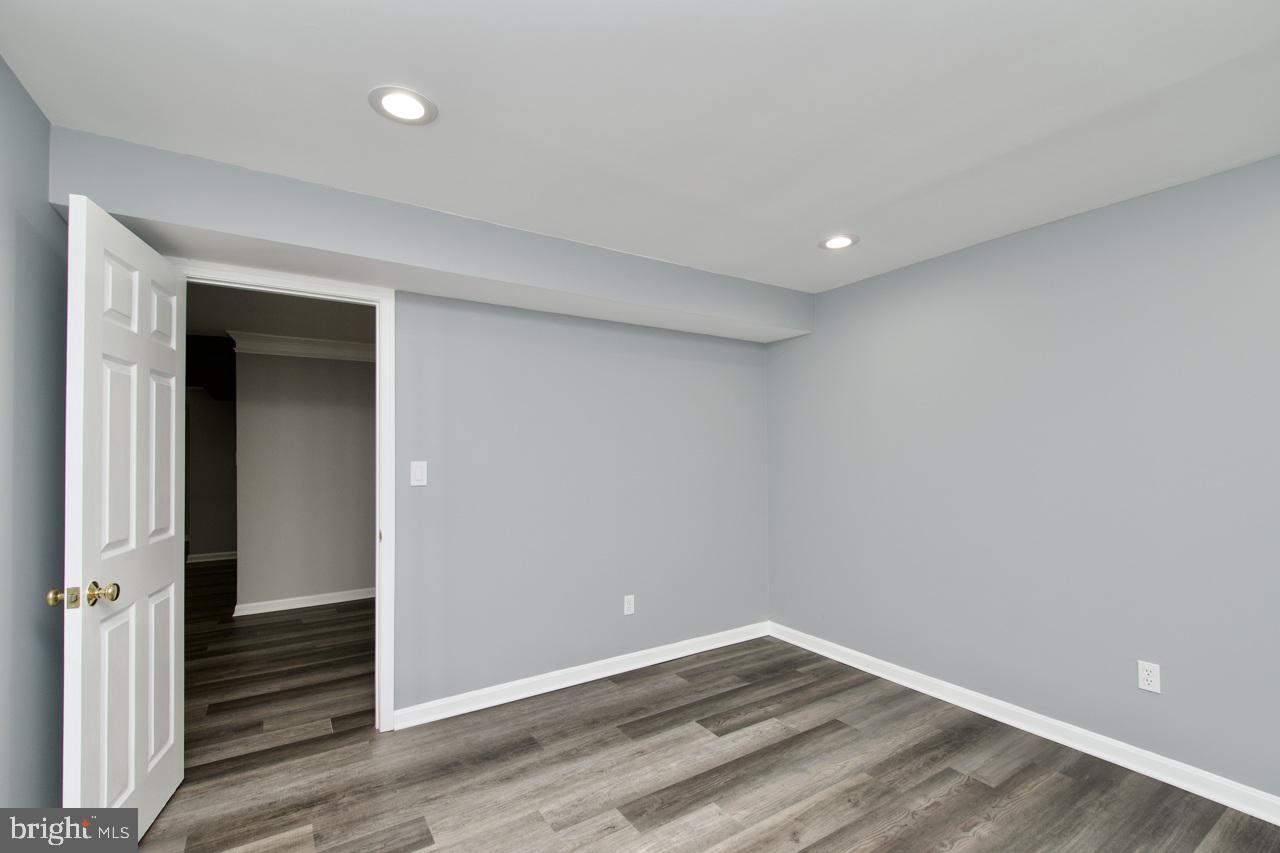 5495 ASHLEIGH RD, FAIRFAX, Virginia 22030, 4 Bedrooms Bedrooms, ,4 BathroomsBathrooms,Residential,For sale,5495 ASHLEIGH RD,VAFX2252598 MLS # VAFX2252598
