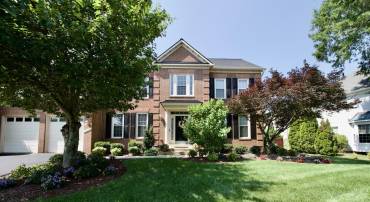 5495 ASHLEIGH RD, FAIRFAX, Virginia 22030, 4 Bedrooms Bedrooms, ,4 BathroomsBathrooms,Residential,For sale,5495 ASHLEIGH RD,VAFX2252598 MLS # VAFX2252598