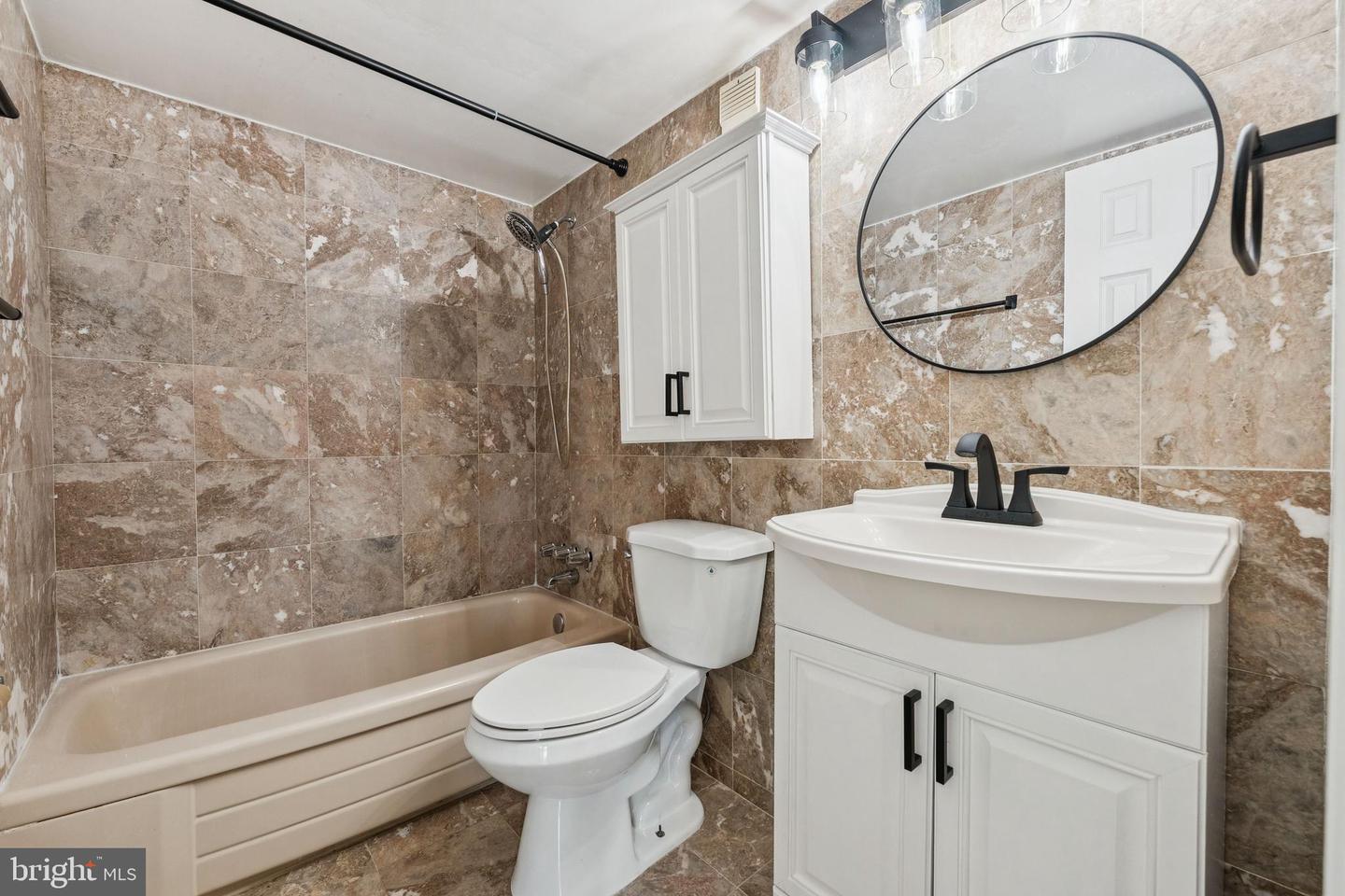 16 S VAN DORN ST #503, ALEXANDRIA, Virginia 22304, 2 Bedrooms Bedrooms, 4 Rooms Rooms,1 BathroomBathrooms,Residential,For sale,16 S VAN DORN ST #503,VAAX2047070 MLS # VAAX2047070