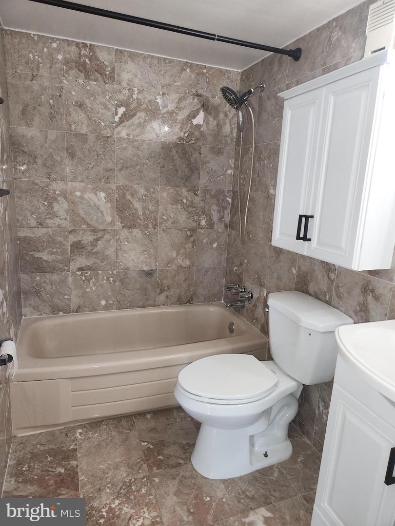 16 S VAN DORN ST #503, ALEXANDRIA, Virginia 22304, 2 Bedrooms Bedrooms, 4 Rooms Rooms,1 BathroomBathrooms,Residential,For sale,16 S VAN DORN ST #503,VAAX2047070 MLS # VAAX2047070