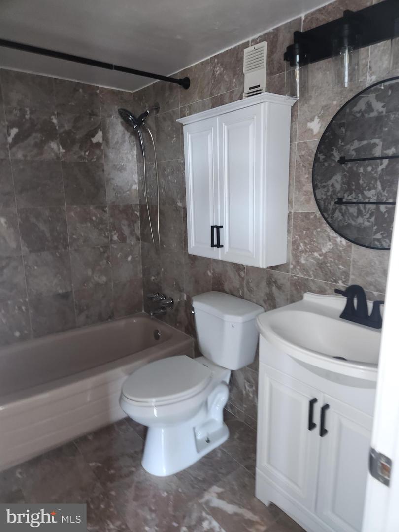 16 S VAN DORN ST #503, ALEXANDRIA, Virginia 22304, 2 Bedrooms Bedrooms, 4 Rooms Rooms,1 BathroomBathrooms,Residential,For sale,16 S VAN DORN ST #503,VAAX2047070 MLS # VAAX2047070