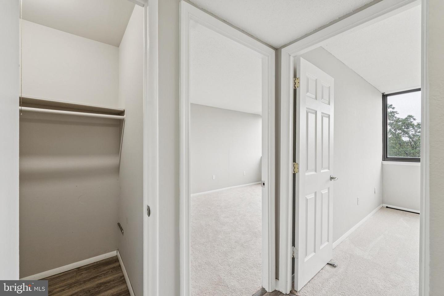 16 S VAN DORN ST #503, ALEXANDRIA, Virginia 22304, 2 Bedrooms Bedrooms, 4 Rooms Rooms,1 BathroomBathrooms,Residential,For sale,16 S VAN DORN ST #503,VAAX2047070 MLS # VAAX2047070