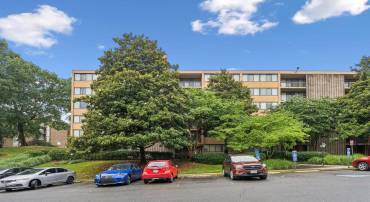 16 S VAN DORN ST #503, ALEXANDRIA, Virginia 22304, 2 Bedrooms Bedrooms, 4 Rooms Rooms,1 BathroomBathrooms,Residential,For sale,16 S VAN DORN ST #503,VAAX2047070 MLS # VAAX2047070