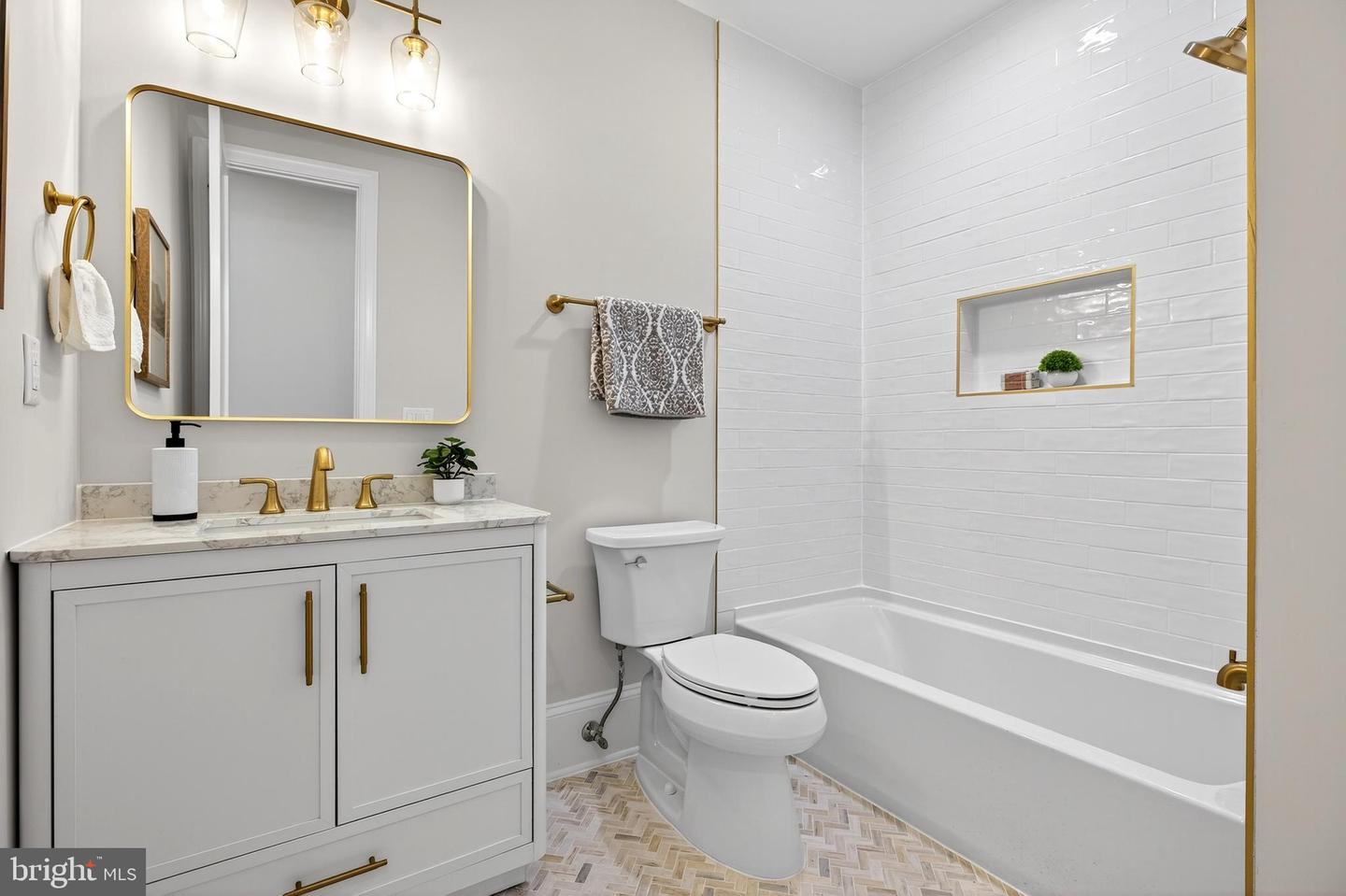 3616 10TH ST NW, WASHINGTON, District Of Columbia 20010, 4 Bedrooms Bedrooms, ,3 BathroomsBathrooms,Residential,For sale,3616 10TH ST NW,DCDC2208196 MLS # DCDC2208196