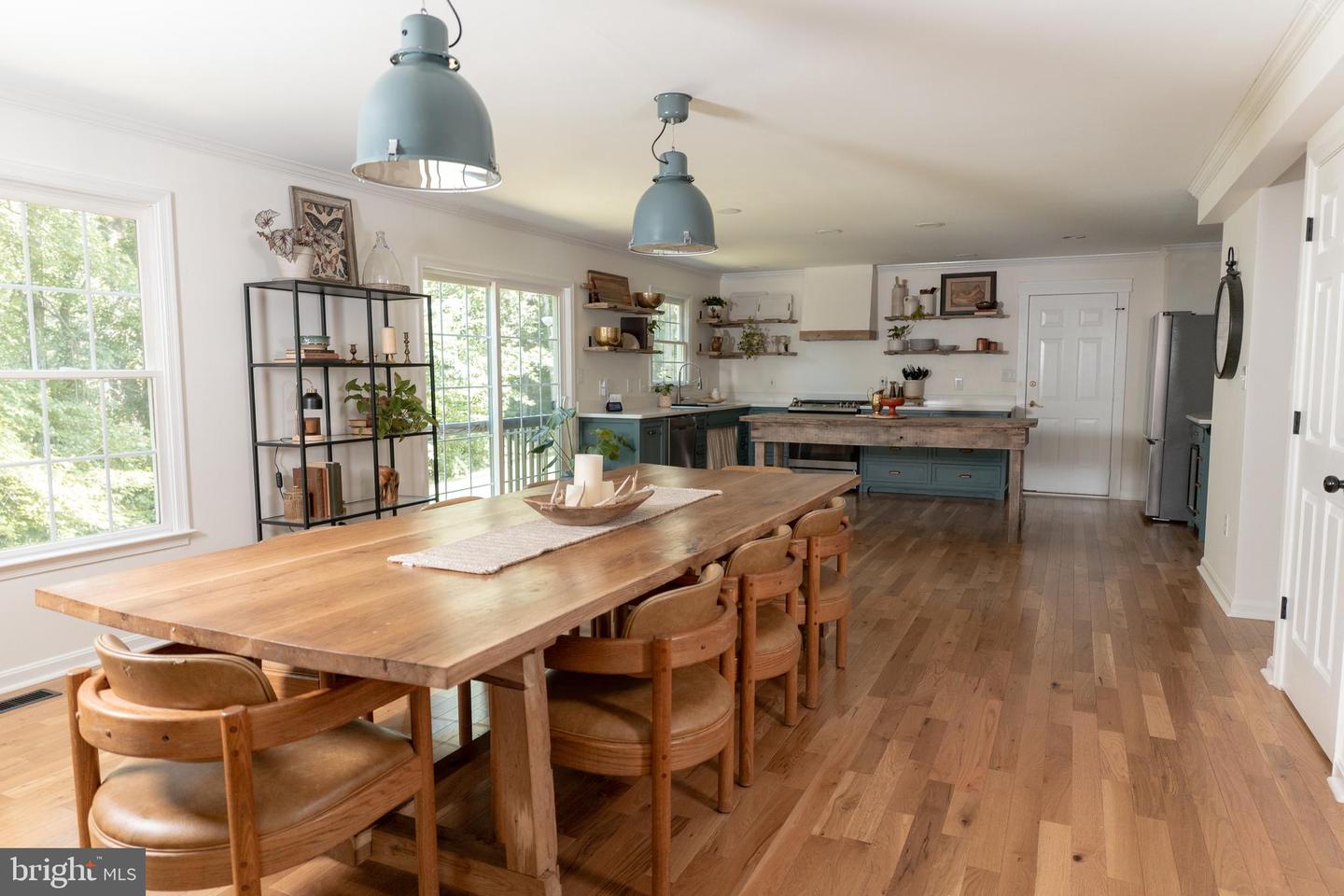 73 VILLAGE GROVE RD, FREDERICKSBURG, Virginia 22406, 6 Bedrooms Bedrooms, ,3 BathroomsBathrooms,Residential,For sale,73 VILLAGE GROVE RD,VAST2040270 MLS # VAST2040270