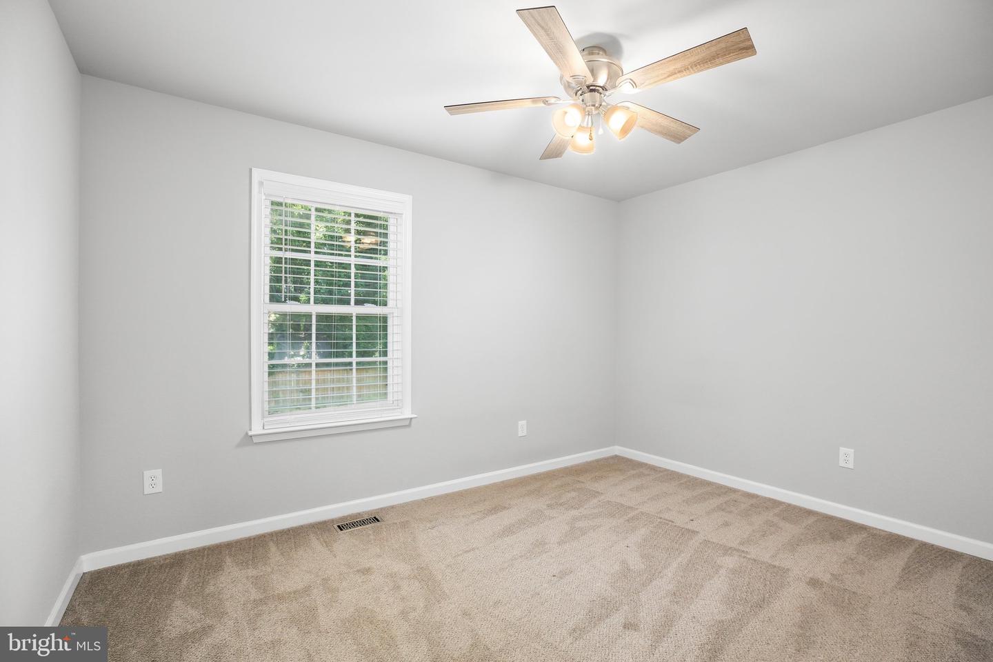 125 DORSEY LN, BOWLING GREEN, Virginia 22427, 3 Bedrooms Bedrooms, 7 Rooms Rooms,2 BathroomsBathrooms,Residential,For sale,125 DORSEY LN,VACV2008392 MLS # VACV2008392