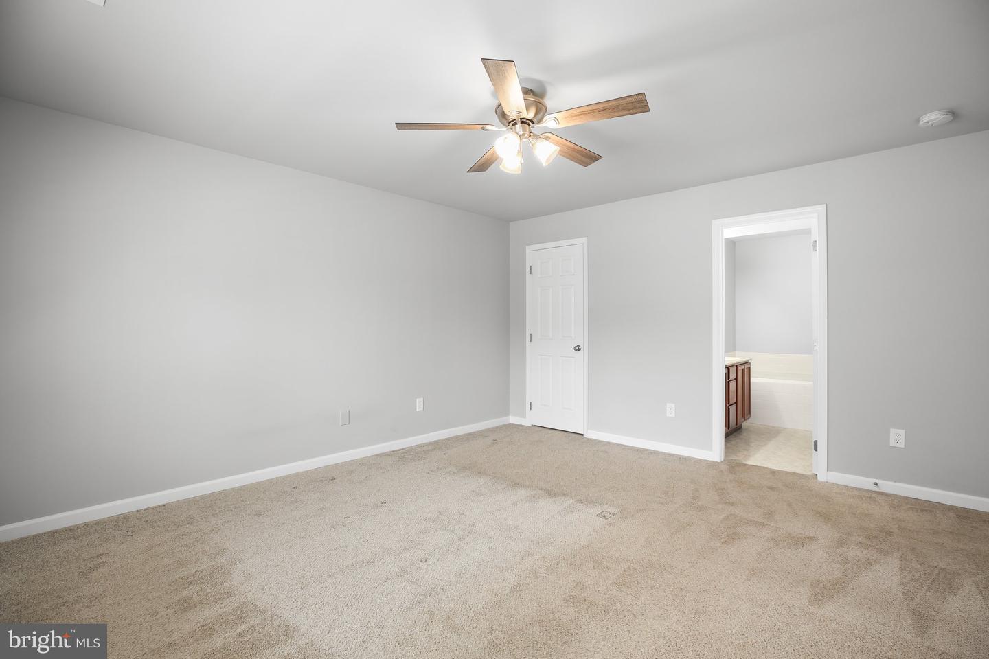125 DORSEY LN, BOWLING GREEN, Virginia 22427, 3 Bedrooms Bedrooms, 7 Rooms Rooms,2 BathroomsBathrooms,Residential,For sale,125 DORSEY LN,VACV2008392 MLS # VACV2008392