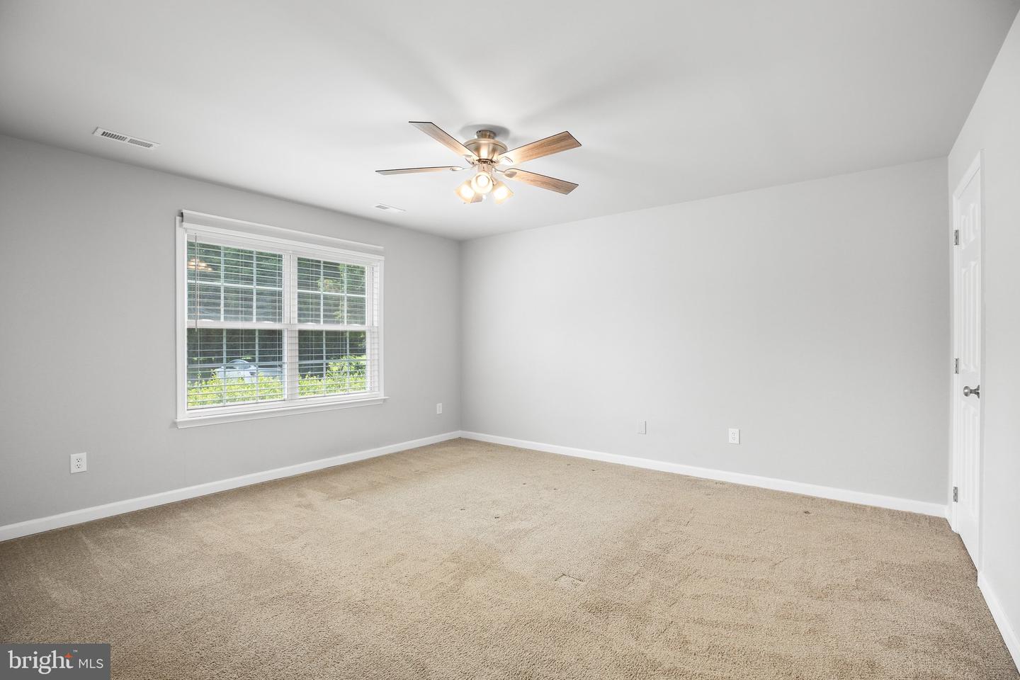 125 DORSEY LN, BOWLING GREEN, Virginia 22427, 3 Bedrooms Bedrooms, 7 Rooms Rooms,2 BathroomsBathrooms,Residential,For sale,125 DORSEY LN,VACV2008392 MLS # VACV2008392
