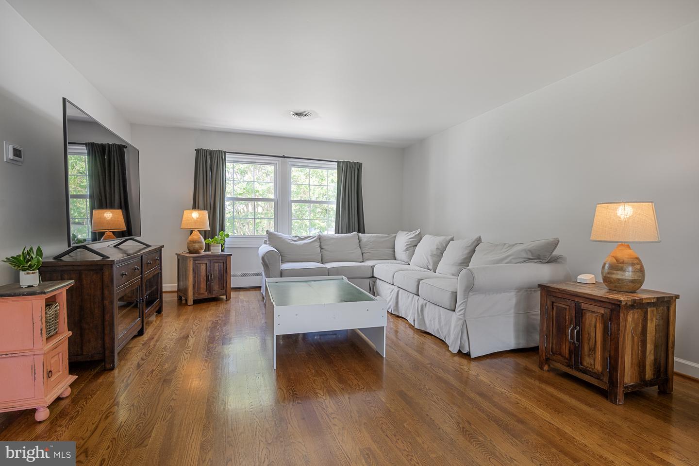 8509 MOUNT VERNON HWY, ALEXANDRIA, Virginia 22309, 4 Bedrooms Bedrooms, ,2 BathroomsBathrooms,Residential,For sale,8509 MOUNT VERNON HWY,VAFX2251604 MLS # VAFX2251604