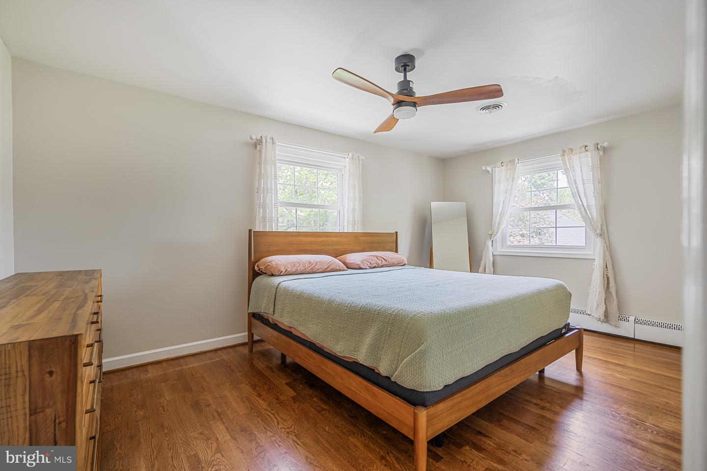 8509 MOUNT VERNON HWY, ALEXANDRIA, Virginia 22309, 4 Bedrooms Bedrooms, ,2 BathroomsBathrooms,Residential,For sale,8509 MOUNT VERNON HWY,VAFX2251604 MLS # VAFX2251604