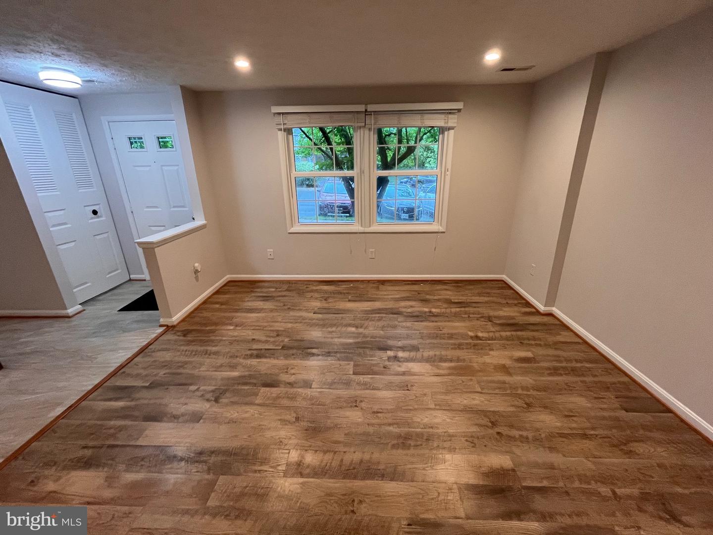 1567 BENNINGTON WOODS CT, RESTON, Virginia 20194, 3 Bedrooms Bedrooms, ,1 BathroomBathrooms,Residential,For sale,1567 BENNINGTON WOODS CT,VAFX2251886 MLS # VAFX2251886