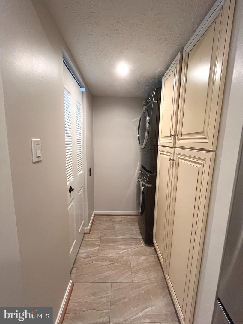 1567 BENNINGTON WOODS CT, RESTON, Virginia 20194, 3 Bedrooms Bedrooms, ,1 BathroomBathrooms,Residential,For sale,1567 BENNINGTON WOODS CT,VAFX2251886 MLS # VAFX2251886