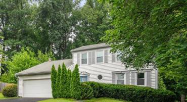 12704 FANTASIA DR, HERNDON, Virginia 20170, 4 Bedrooms Bedrooms, ,2 BathroomsBathrooms,Residential,For sale,12704 FANTASIA DR,VAFX2252094 MLS # VAFX2252094