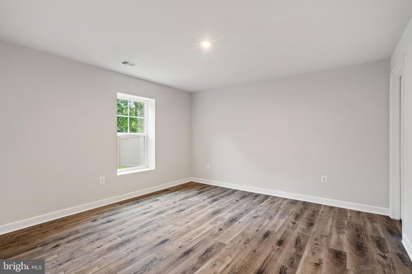 303 PETUNIA WAY, STAFFORD, Virginia 22554, 5 Bedrooms Bedrooms, ,4 BathroomsBathrooms,Residential,For sale,303 PETUNIA WAY,VAST2040308 MLS # VAST2040308