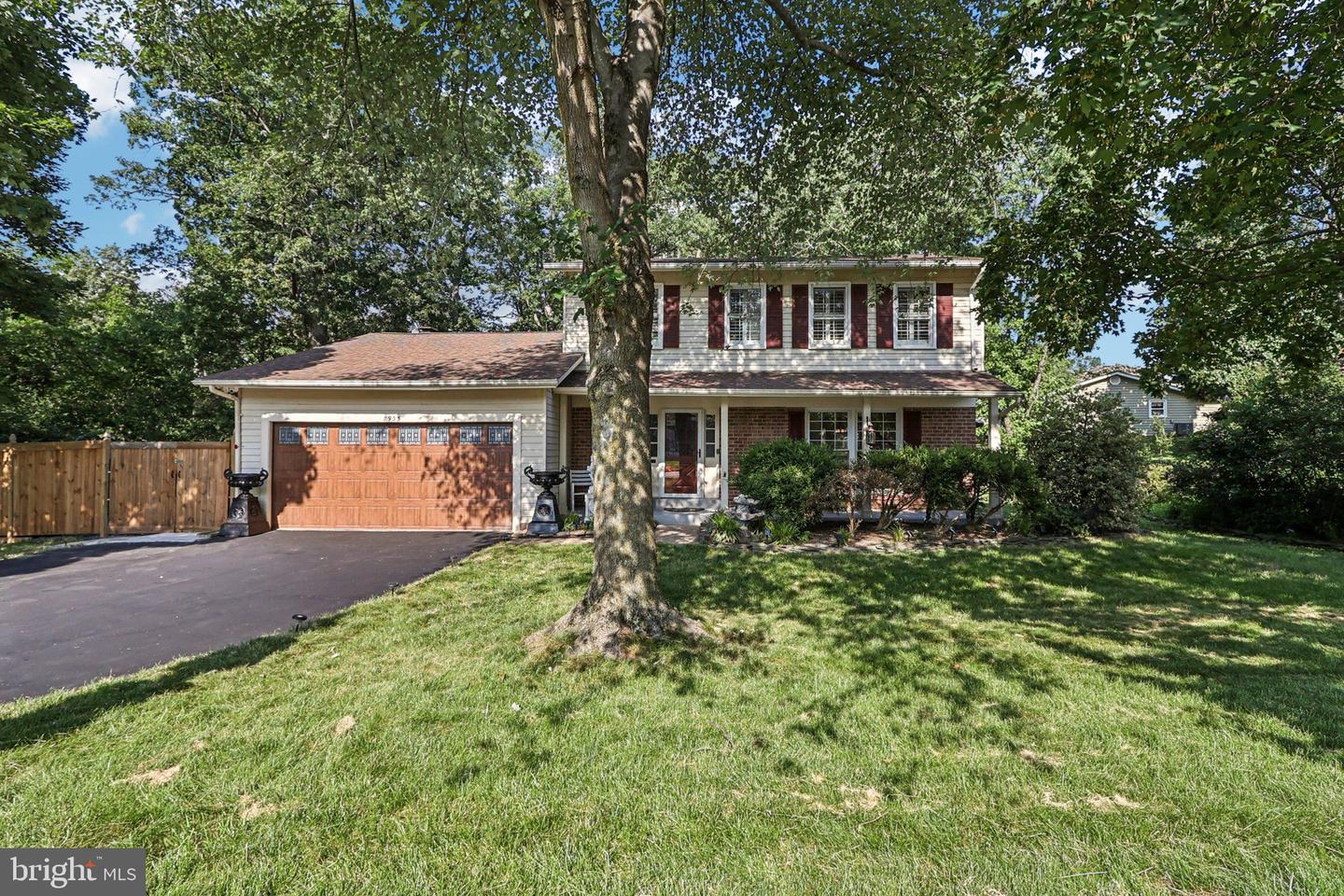8933 ROLLING RD, MANASSAS, Virginia 20110, 3 Bedrooms Bedrooms, ,2 BathroomsBathrooms,Residential,For sale,8933 ROLLING RD,VAMN2008594 MLS # VAMN2008594