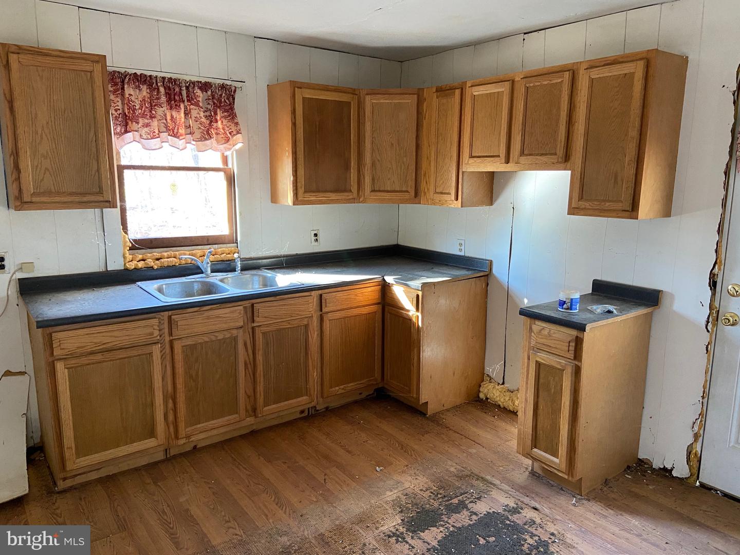 12211 PURCELL RD, MANASSAS, Virginia 20112, 2 Bedrooms Bedrooms, ,1 BathroomBathrooms,Residential,For sale,12211 PURCELL RD,VAPW2098140 MLS # VAPW2098140
