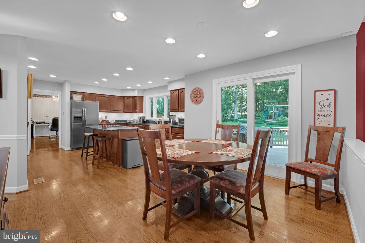 6293 HOMAR POND CT, FAIRFAX STATION, Virginia 22039, 4 Bedrooms Bedrooms, ,4 BathroomsBathrooms,Residential,For sale,6293 HOMAR POND CT,VAFX2252320 MLS # VAFX2252320
