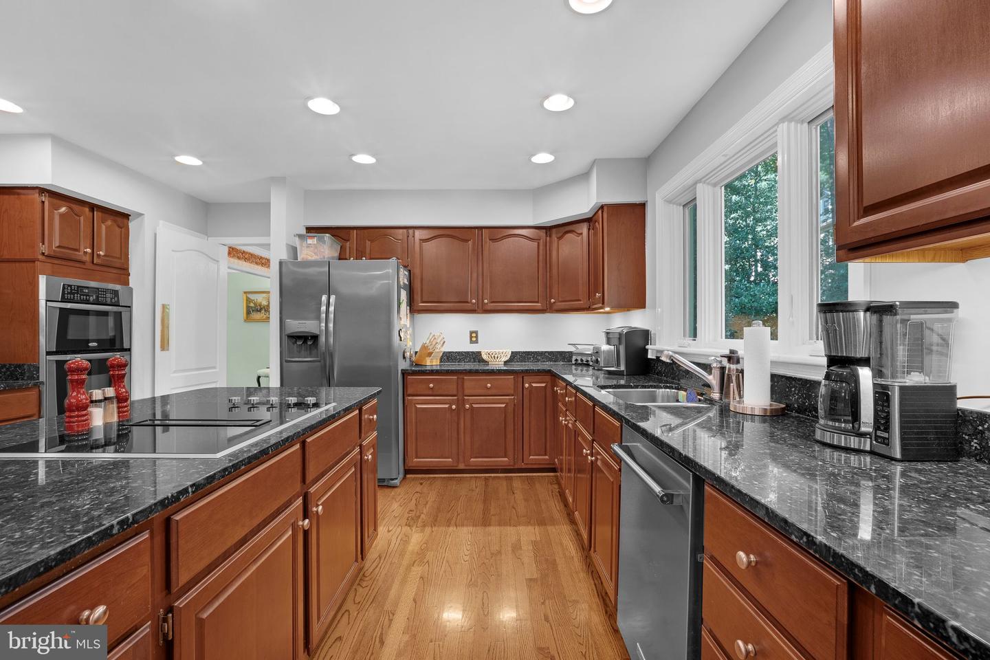 6293 HOMAR POND CT, FAIRFAX STATION, Virginia 22039, 4 Bedrooms Bedrooms, ,4 BathroomsBathrooms,Residential,For sale,6293 HOMAR POND CT,VAFX2252320 MLS # VAFX2252320