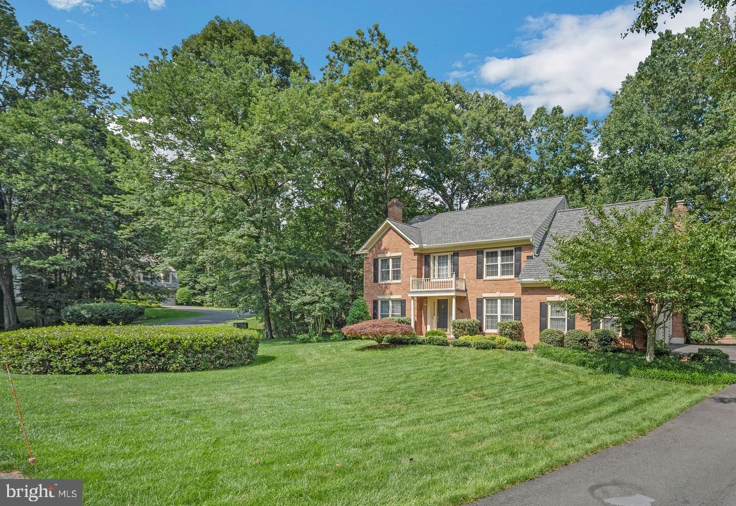 6293 HOMAR POND CT, FAIRFAX STATION, Virginia 22039, 4 Bedrooms Bedrooms, ,4 BathroomsBathrooms,Residential,For sale,6293 HOMAR POND CT,VAFX2252320 MLS # VAFX2252320
