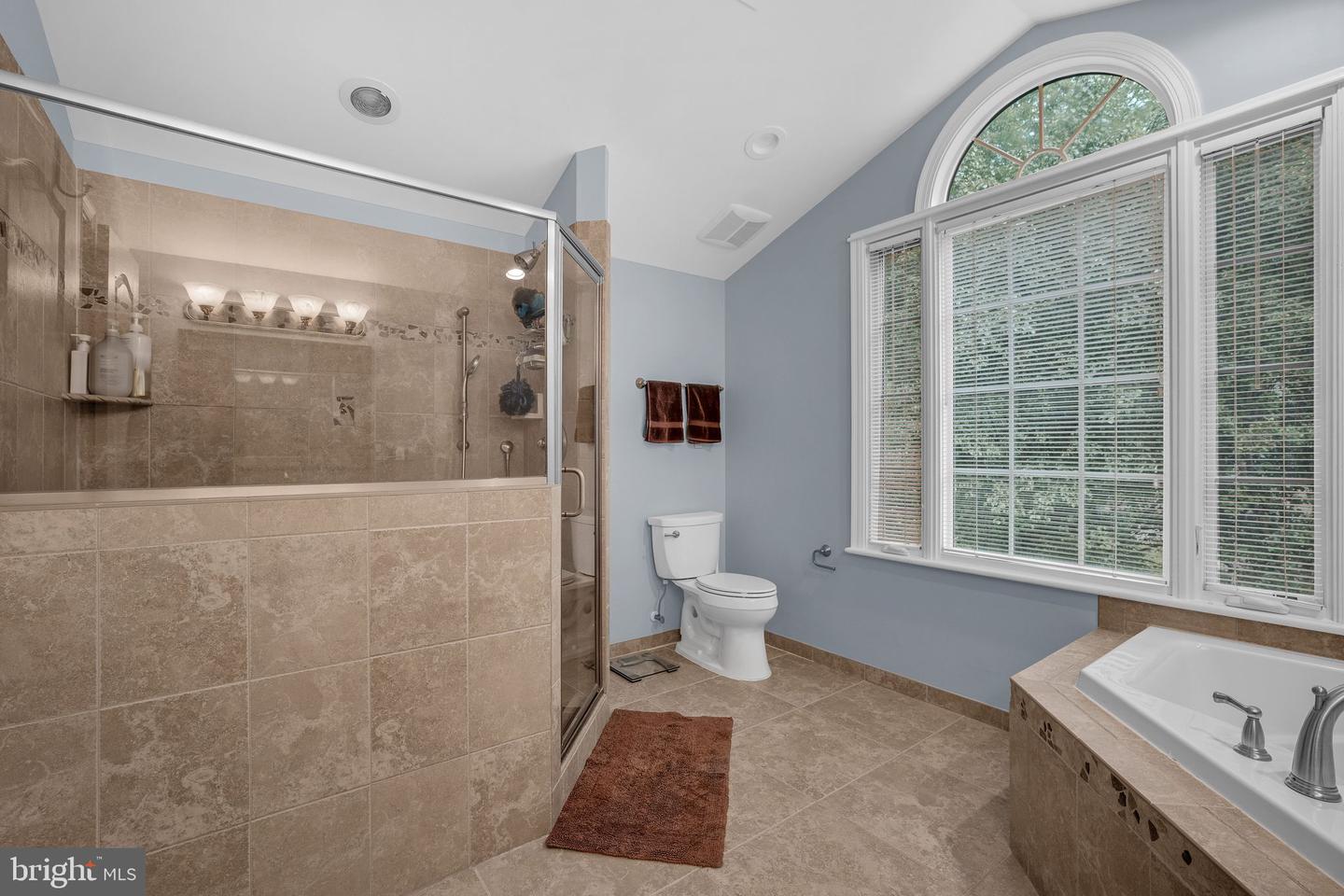 6293 HOMAR POND CT, FAIRFAX STATION, Virginia 22039, 4 Bedrooms Bedrooms, ,4 BathroomsBathrooms,Residential,For sale,6293 HOMAR POND CT,VAFX2252320 MLS # VAFX2252320