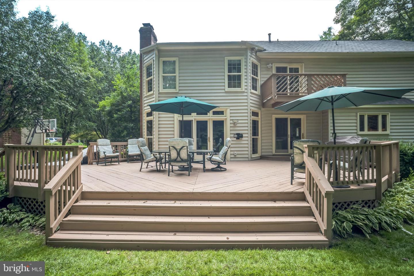 6293 HOMAR POND CT, FAIRFAX STATION, Virginia 22039, 4 Bedrooms Bedrooms, ,4 BathroomsBathrooms,Residential,For sale,6293 HOMAR POND CT,VAFX2252320 MLS # VAFX2252320
