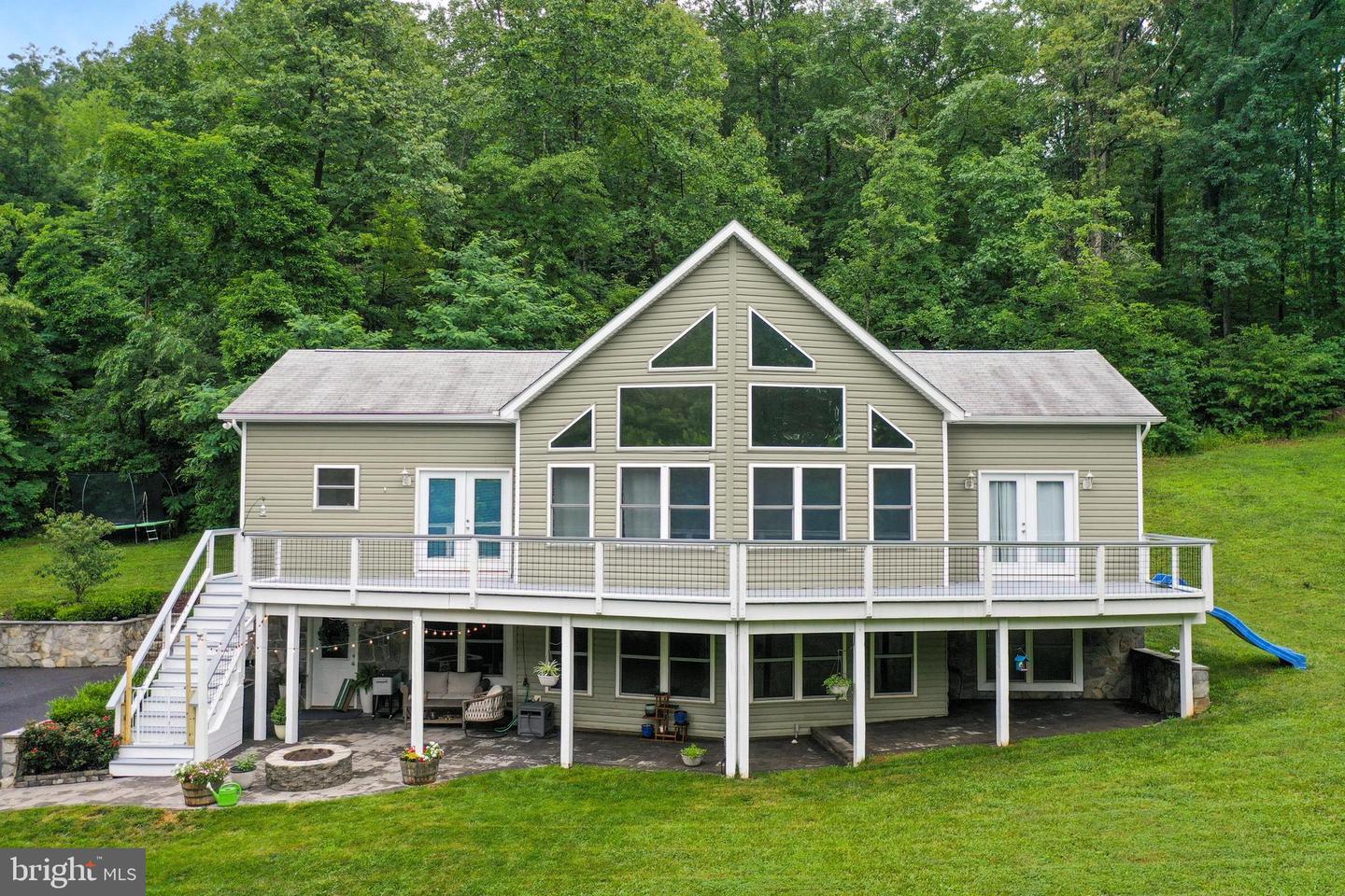10 WESTVIEW DR, LINDEN, Virginia 22642, 4 Bedrooms Bedrooms, ,3 BathroomsBathrooms,Residential,For sale,10 WESTVIEW DR,VAWR2011588 MLS # VAWR2011588