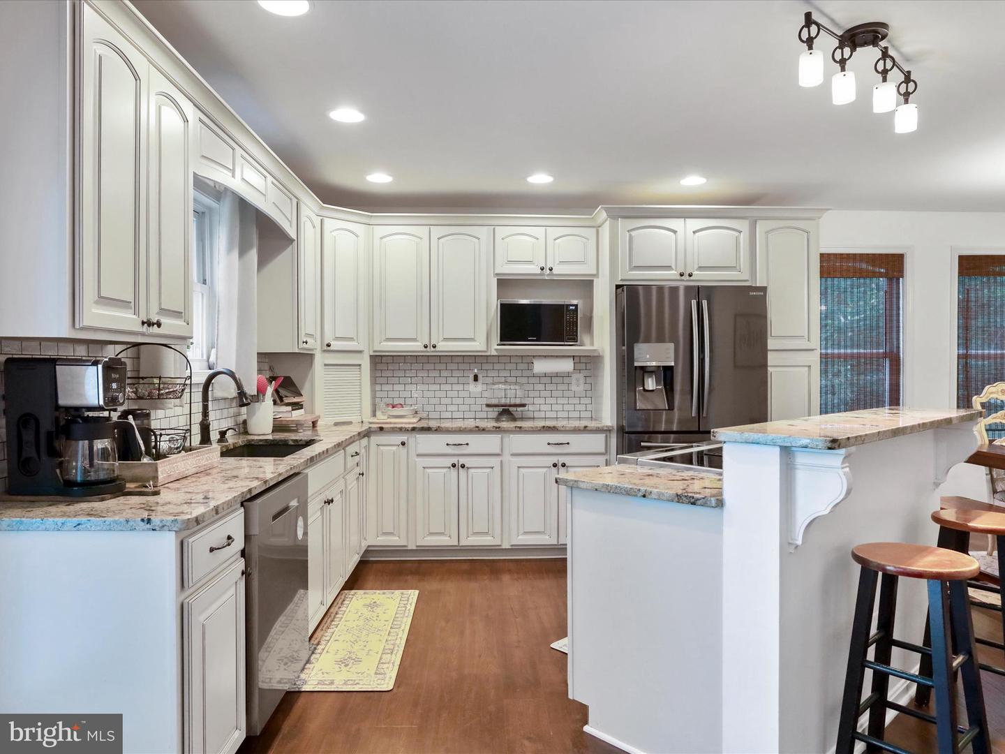 10 WESTVIEW DR, LINDEN, Virginia 22642, 4 Bedrooms Bedrooms, ,3 BathroomsBathrooms,Residential,For sale,10 WESTVIEW DR,VAWR2011588 MLS # VAWR2011588