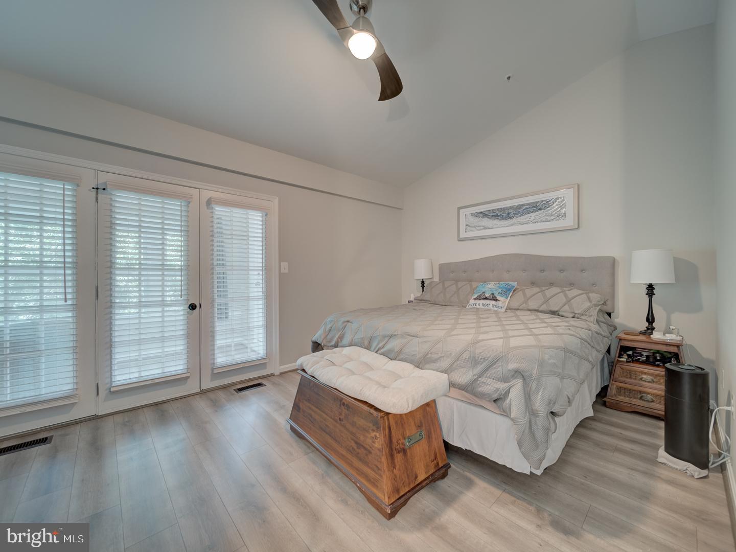 600-A N TAZEWELL ST, ARLINGTON, Virginia 22203, 3 Bedrooms Bedrooms, ,2 BathroomsBathrooms,Residential,For sale,600-A N TAZEWELL ST,VAAR2059944 MLS # VAAR2059944