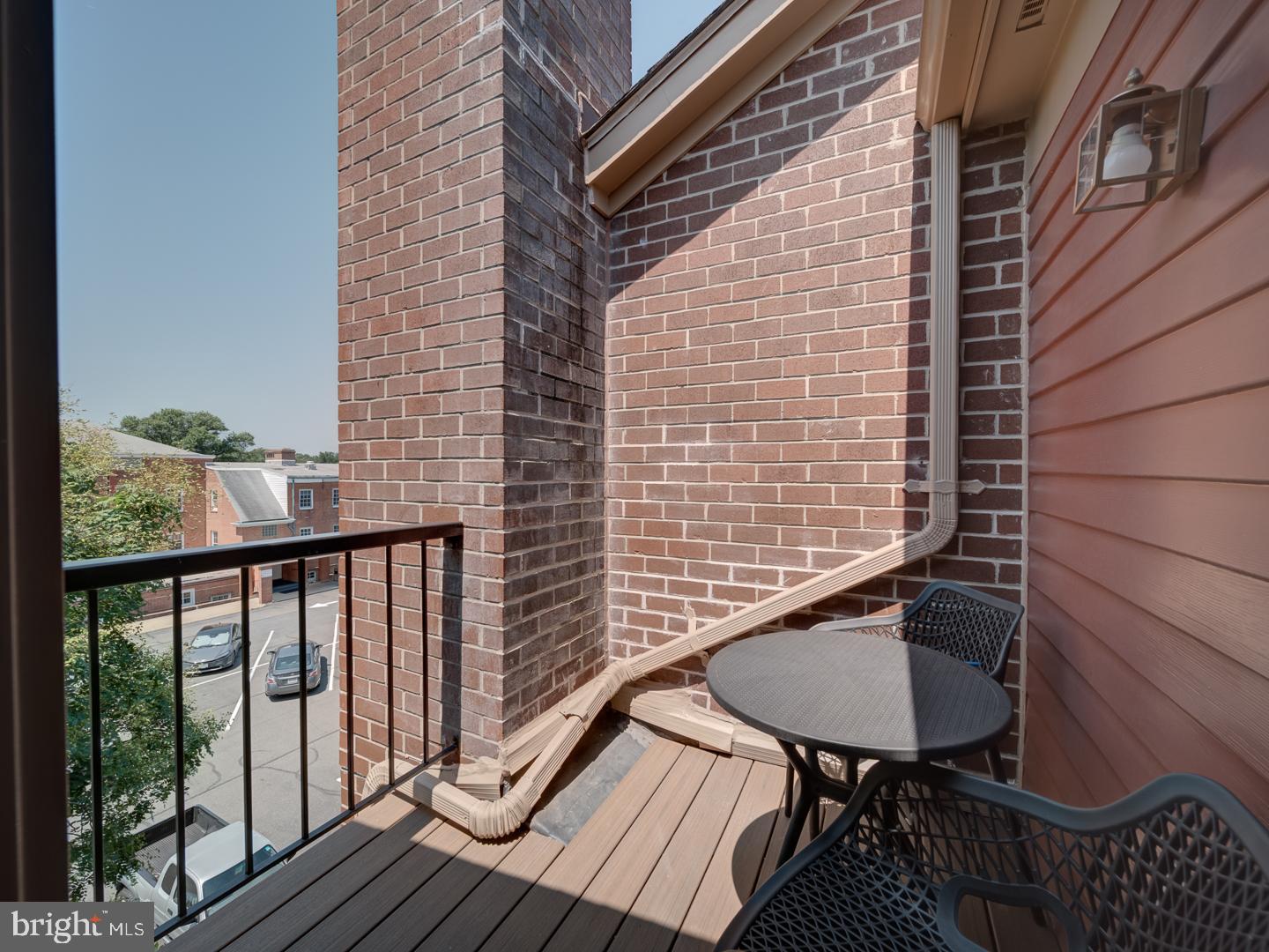 600-A N TAZEWELL ST, ARLINGTON, Virginia 22203, 3 Bedrooms Bedrooms, ,2 BathroomsBathrooms,Residential,For sale,600-A N TAZEWELL ST,VAAR2059944 MLS # VAAR2059944