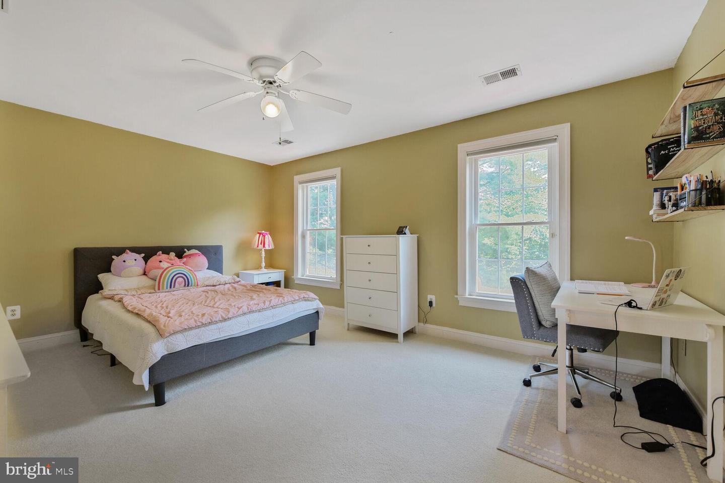10009 THOMPSON RIDGE CT, GREAT FALLS, Virginia 22066, 5 Bedrooms Bedrooms, ,5 BathroomsBathrooms,Residential,For sale,10009 THOMPSON RIDGE CT,VAFX2252424 MLS # VAFX2252424