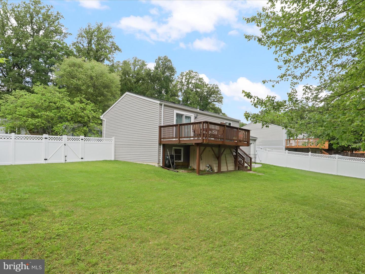 7313 HUSKY LN, SPRINGFIELD, Virginia 22151, 4 Bedrooms Bedrooms, ,2 BathroomsBathrooms,Residential,For sale,7313 HUSKY LN,VAFX2252444 MLS # VAFX2252444