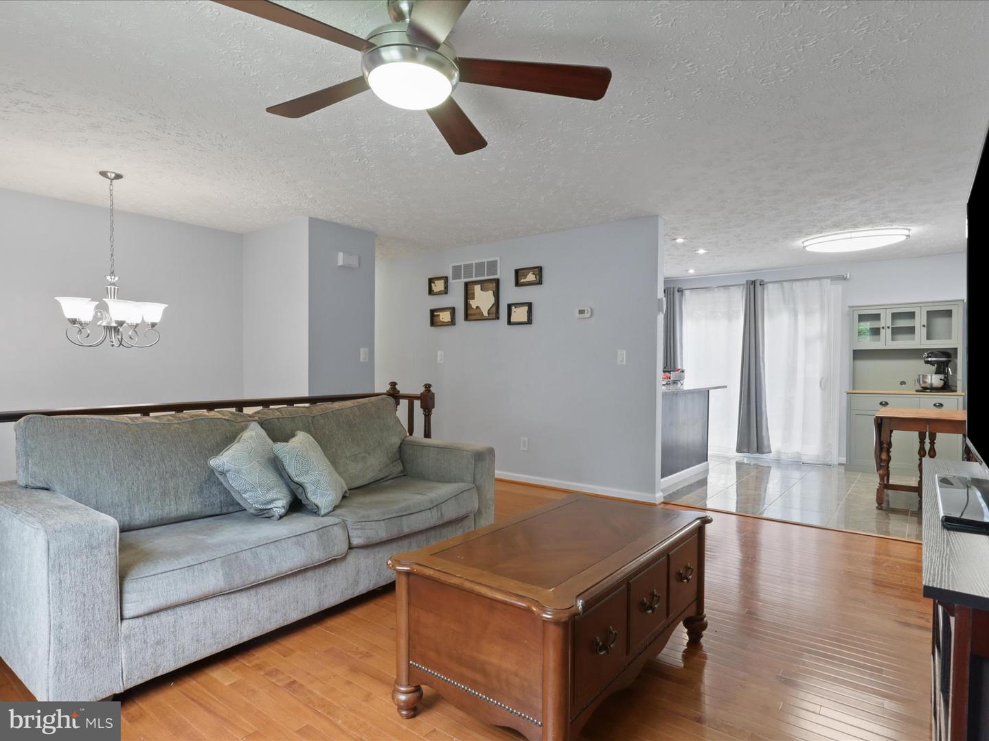 7313 HUSKY LN, SPRINGFIELD, Virginia 22151, 4 Bedrooms Bedrooms, ,2 BathroomsBathrooms,Residential,For sale,7313 HUSKY LN,VAFX2252444 MLS # VAFX2252444