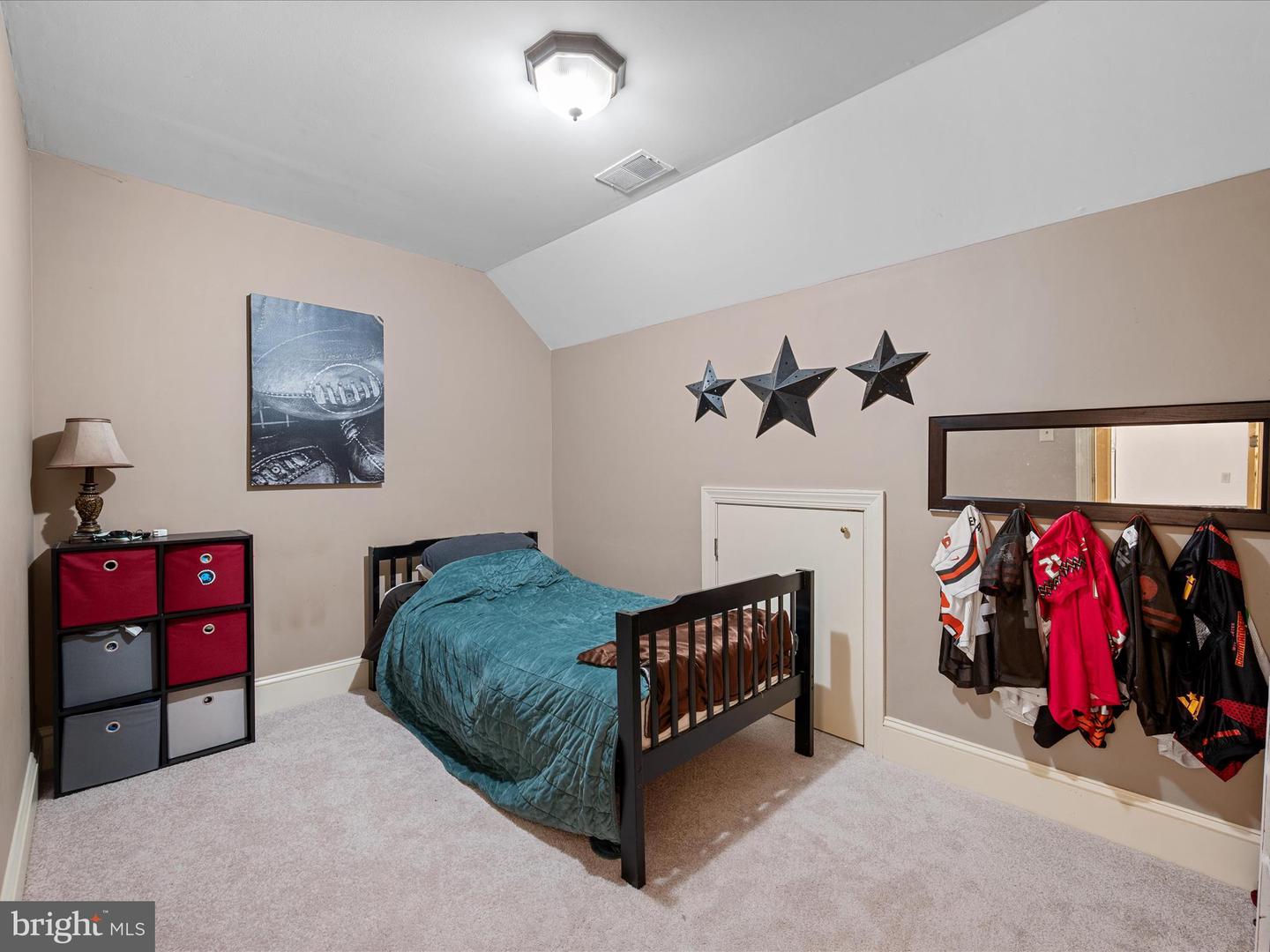 3949 N FREDERICK PIKE, WINCHESTER, Virginia 22603, 5 Bedrooms Bedrooms, ,2 BathroomsBathrooms,Residential,For sale,3949 N FREDERICK PIKE,VAFV2035156 MLS # VAFV2035156