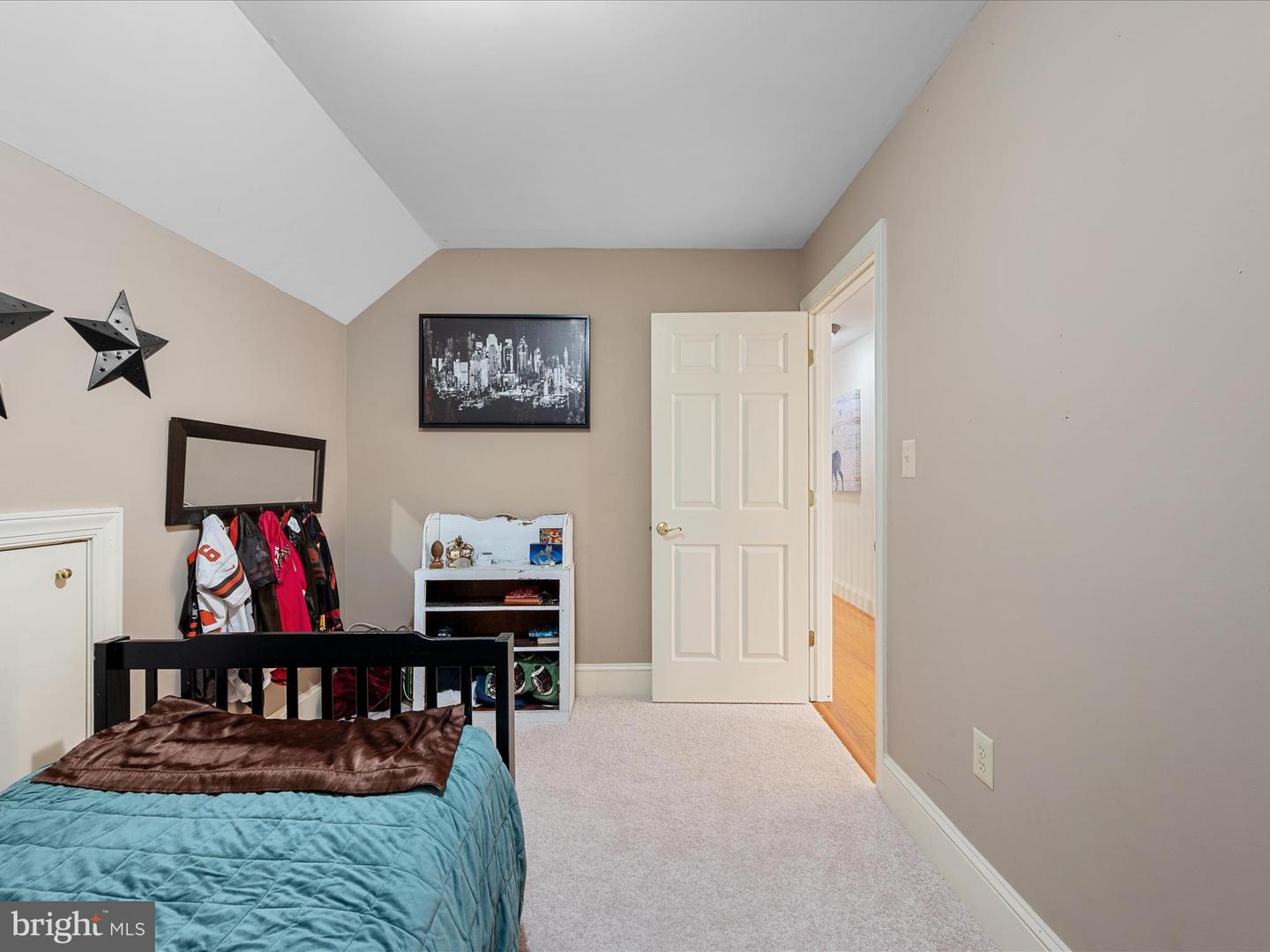 3949 N FREDERICK PIKE, WINCHESTER, Virginia 22603, 5 Bedrooms Bedrooms, ,2 BathroomsBathrooms,Residential,For sale,3949 N FREDERICK PIKE,VAFV2035156 MLS # VAFV2035156