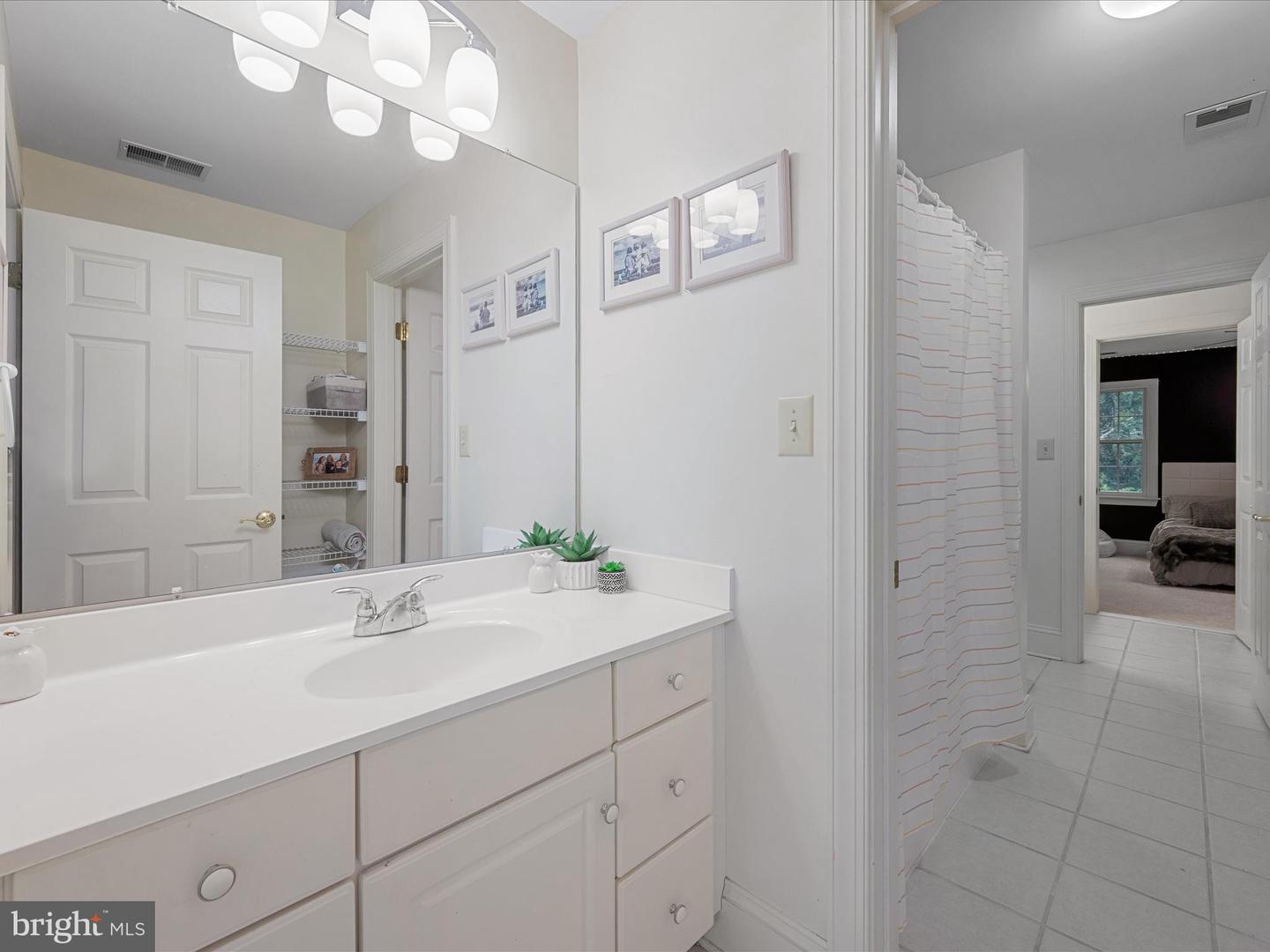 3949 N FREDERICK PIKE, WINCHESTER, Virginia 22603, 5 Bedrooms Bedrooms, ,2 BathroomsBathrooms,Residential,For sale,3949 N FREDERICK PIKE,VAFV2035156 MLS # VAFV2035156