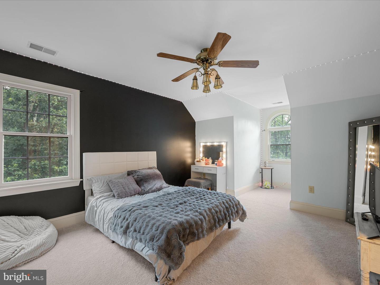 3949 N FREDERICK PIKE, WINCHESTER, Virginia 22603, 5 Bedrooms Bedrooms, ,2 BathroomsBathrooms,Residential,For sale,3949 N FREDERICK PIKE,VAFV2035156 MLS # VAFV2035156