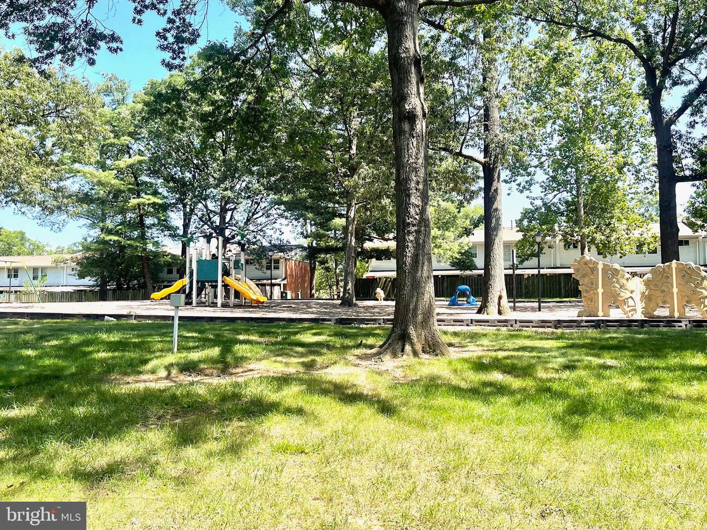 126 N BAYLOR DR, STERLING, Virginia 20164, 3 Bedrooms Bedrooms, ,1 BathroomBathrooms,Residential,For sale,126 N BAYLOR DR,VALO2100760 MLS # VALO2100760