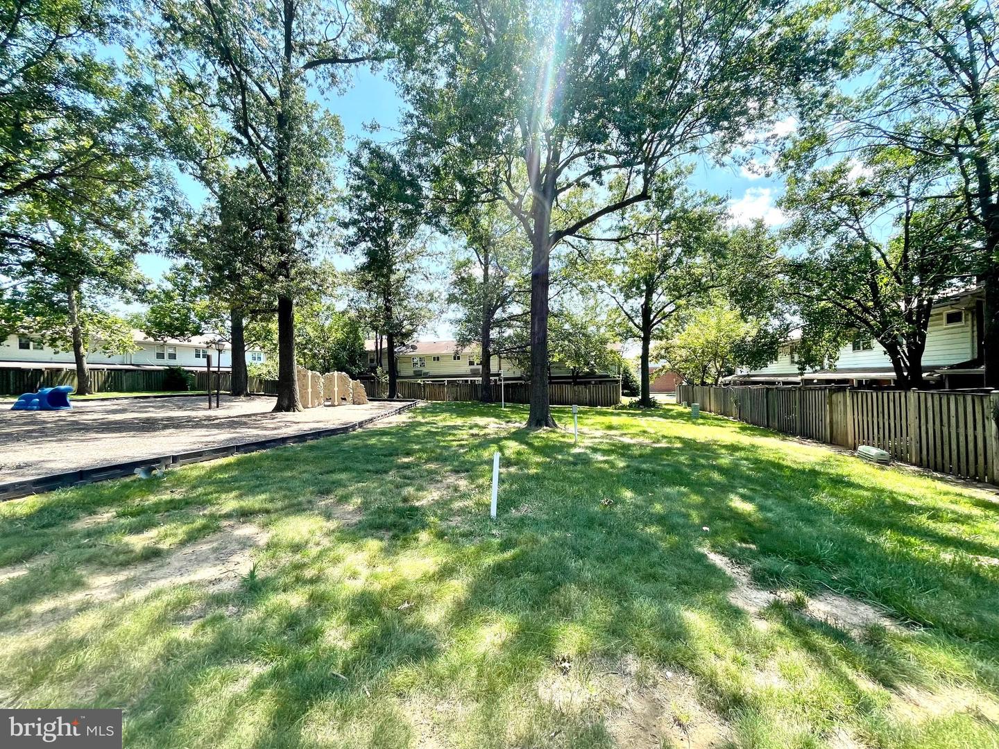126 N BAYLOR DR, STERLING, Virginia 20164, 3 Bedrooms Bedrooms, ,1 BathroomBathrooms,Residential,For sale,126 N BAYLOR DR,VALO2100760 MLS # VALO2100760