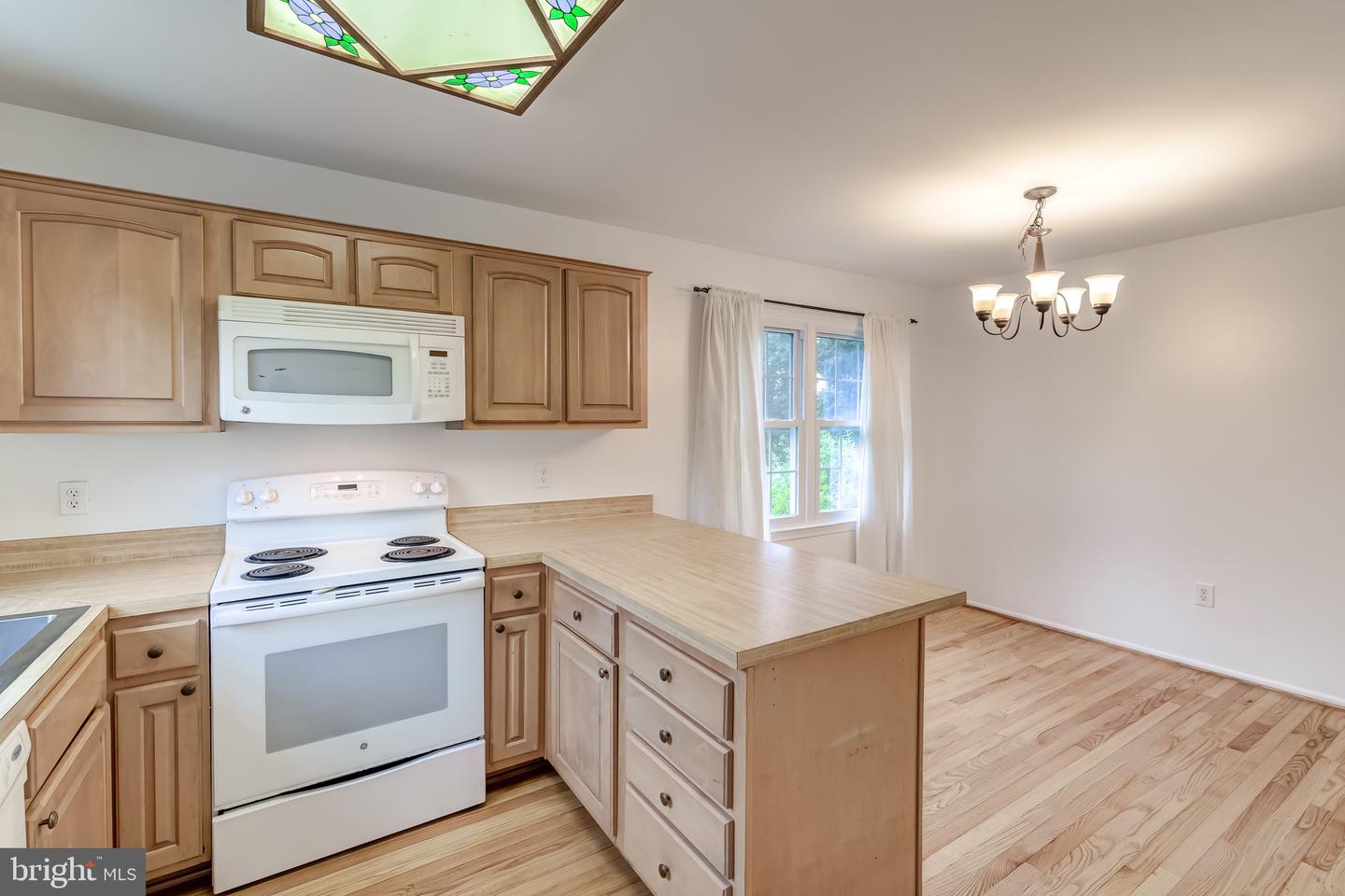 11993 BRICE HOUSE CT, WOODBRIDGE, Virginia 22192, 4 Bedrooms Bedrooms, ,3 BathroomsBathrooms,Residential,For sale,11993 BRICE HOUSE CT,VAPW2098192 MLS # VAPW2098192