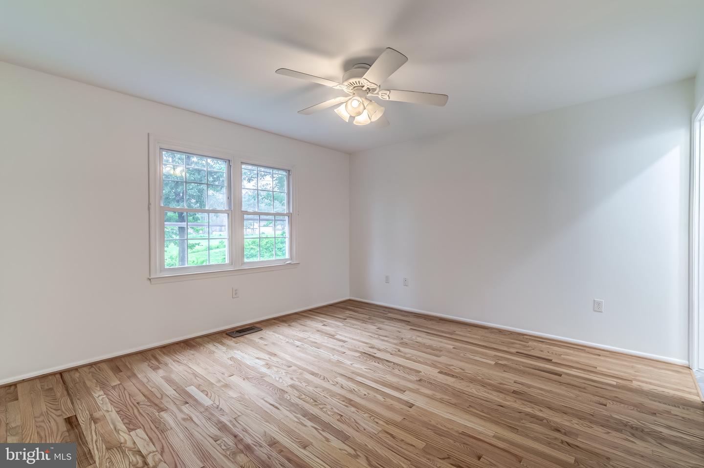 11993 BRICE HOUSE CT, WOODBRIDGE, Virginia 22192, 4 Bedrooms Bedrooms, ,3 BathroomsBathrooms,Residential,For sale,11993 BRICE HOUSE CT,VAPW2098192 MLS # VAPW2098192