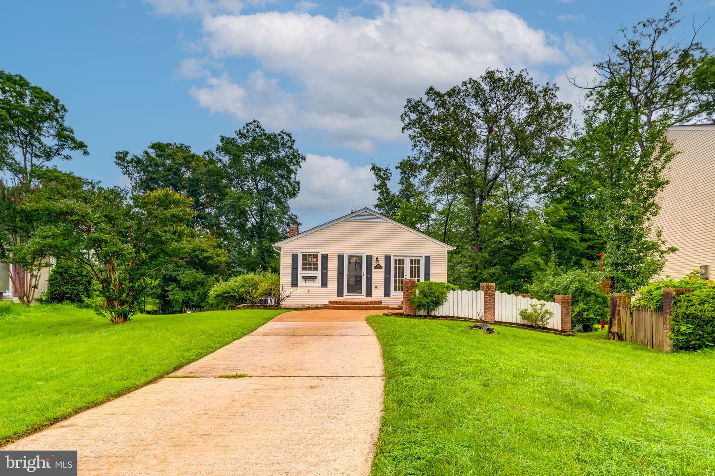 11993 BRICE HOUSE CT, WOODBRIDGE, Virginia 22192, 4 Bedrooms Bedrooms, ,3 BathroomsBathrooms,Residential,For sale,11993 BRICE HOUSE CT,VAPW2098192 MLS # VAPW2098192