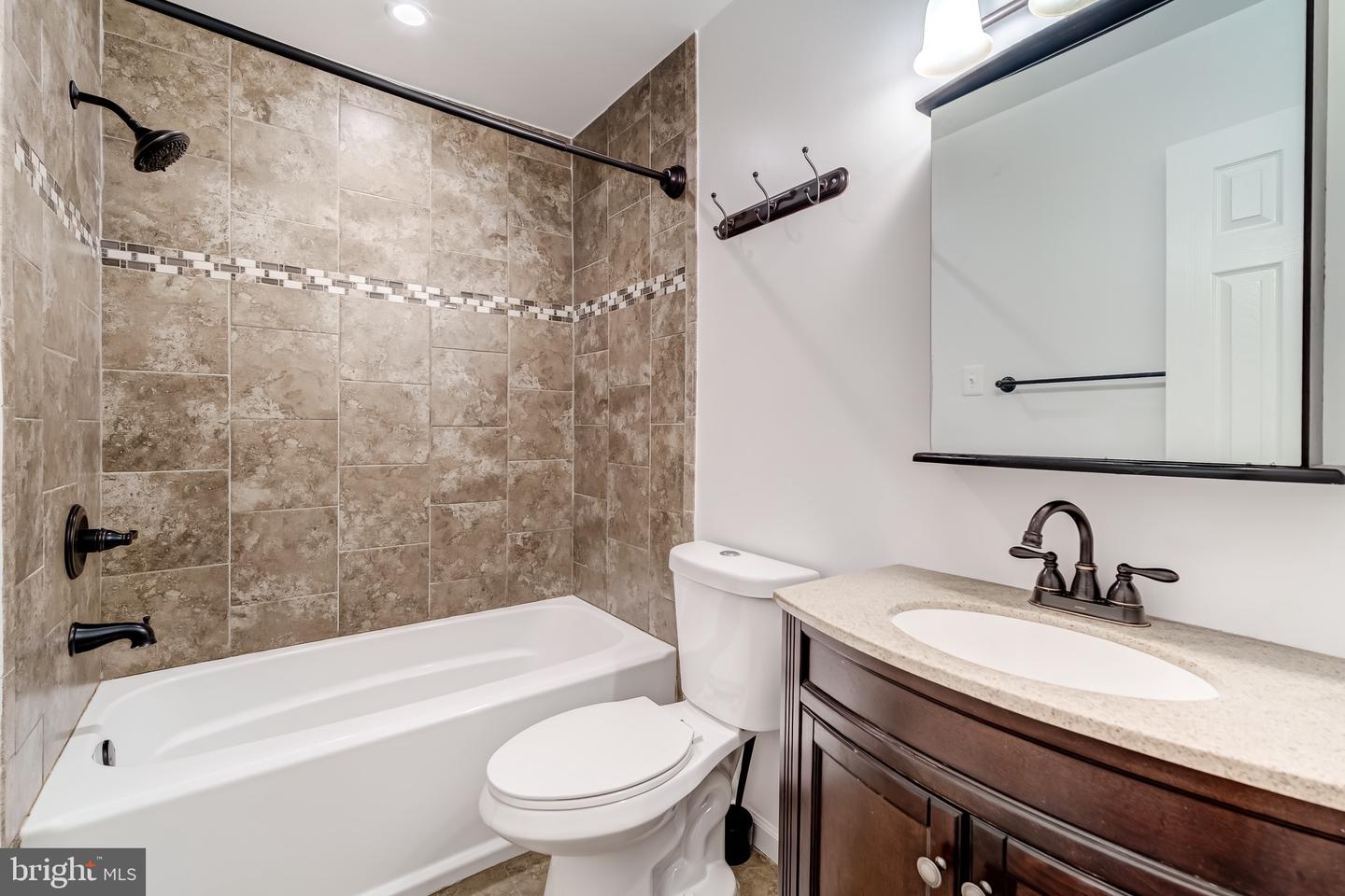 11993 BRICE HOUSE CT, WOODBRIDGE, Virginia 22192, 4 Bedrooms Bedrooms, ,3 BathroomsBathrooms,Residential,For sale,11993 BRICE HOUSE CT,VAPW2098192 MLS # VAPW2098192